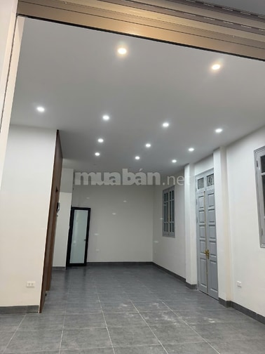 Bán nhà 16,5 tỷ tại sn: 8 ngõ 168/97 Kim Giang. Định Công. Hà Nôi