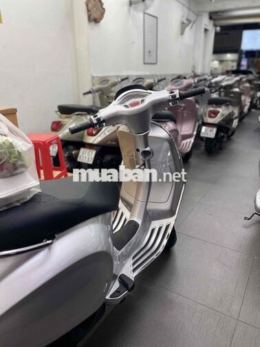 Piaggio Vespa Sprint 2020 ABS LED Bạc