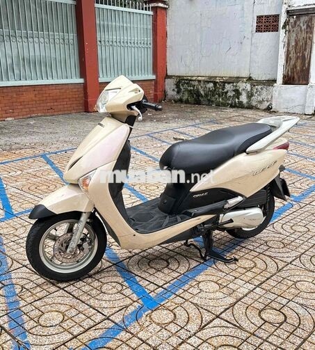 Honda Lead  Fi Đăng ký 2011 Nguyên Zin