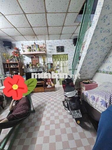Thông tin chi tiết: ngang 5m dài 11m sân ngang 7m6 dài 3m7 Kết cấu 1 t