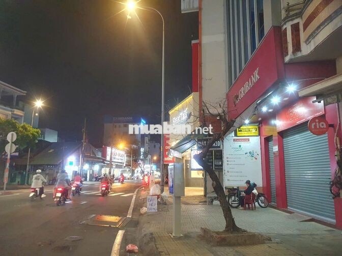 Bán nhà mặt tiền Lê Đại Hành sổ hồng chính chủ - 36 Âu Cơ P9 QTB HCM