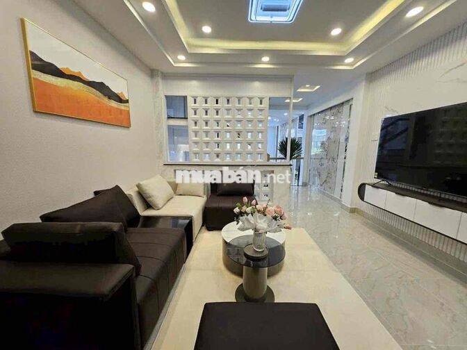 Nhà Phố Xe Tải 1/ 8M Phạm Văn Chiêu 4PN 5WC Nội Thất Đầy Đủ 18tr