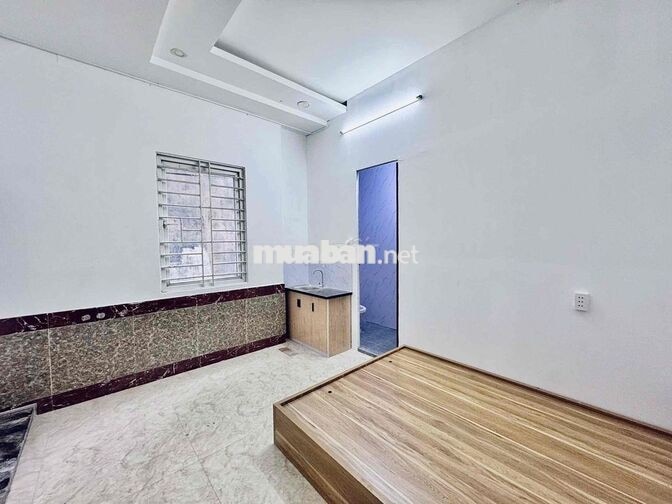 PHÒNG STUDIO NGAY TRỆT CỬA SỔ THOÁNG SẴN NỘI THẤT