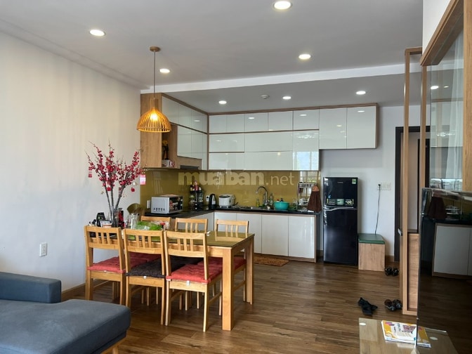 Cần bán căn hộ Sunrise City View 76m2 giá 5,8 tỷ 