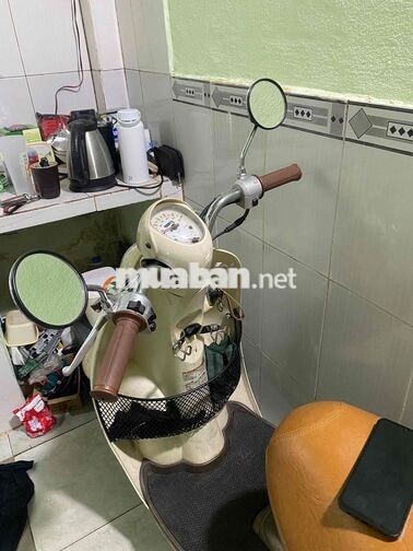 Honda Scoopy 50cc Nữ màu Kem