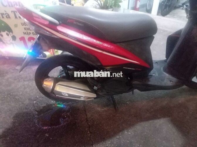 Yamaha Luvias 2014 Đỏ-Đen