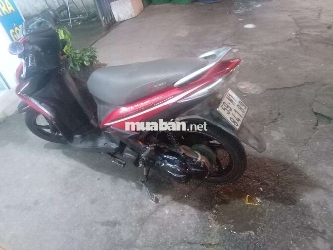 Yamaha Luvias 2014 Đỏ-Đen