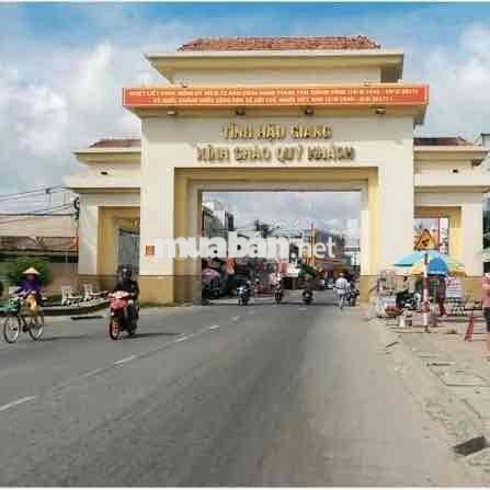 tôi chính chủ bán nhà trong kdc vạn phát, giảm 220tr,
