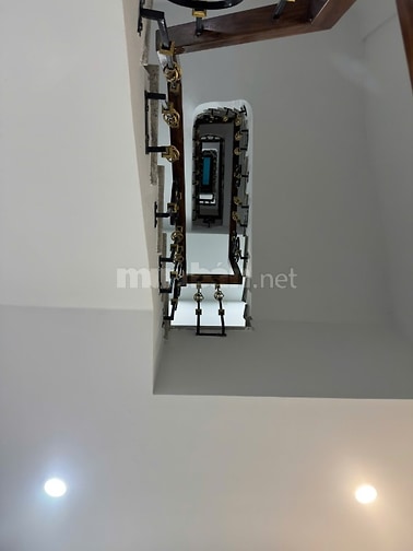Bán nhà 16,5 tỷ tại sn: 8 ngõ 168/97 Kim Giang. Định Công. Hà Nôi