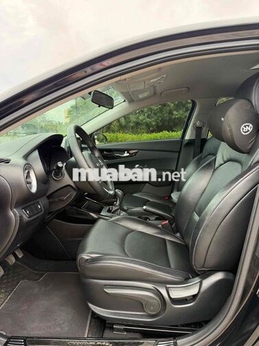 Kia K3 MT 2022 35000km Đen Số sàn