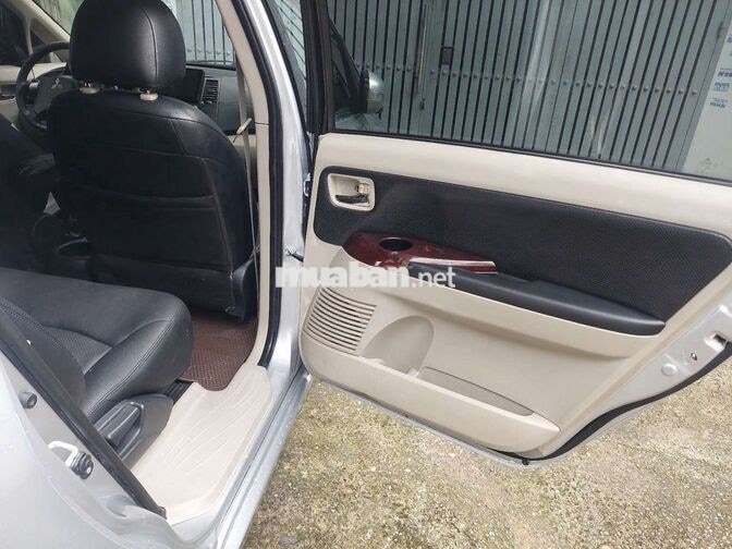 Mitsubishi Grandis 2008 Bạc 7 chỗ