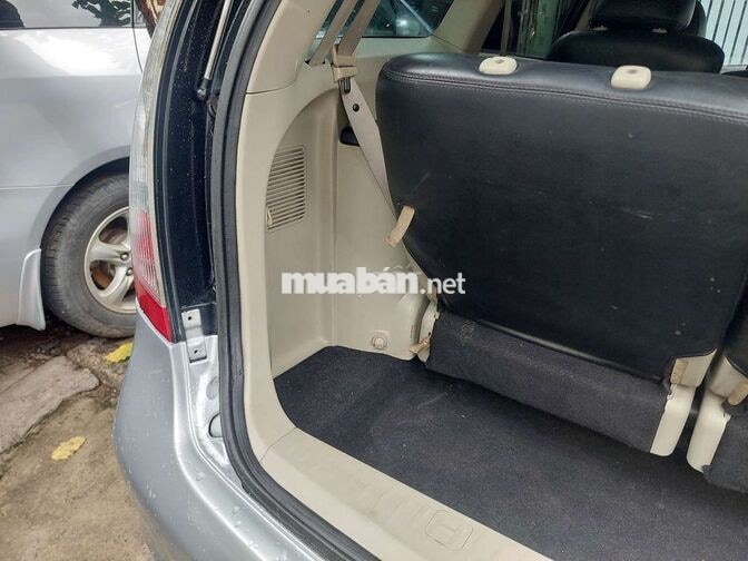 Mitsubishi Grandis 2008 Bạc 7 chỗ