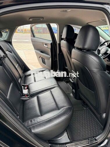 Kia K3 MT 2022 35000km Đen Số sàn