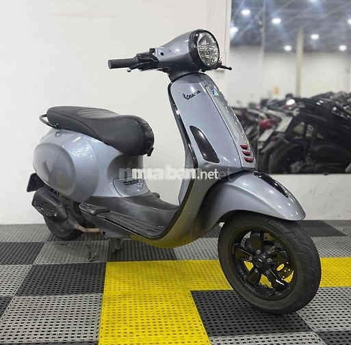 Piaggio Vespa Primavera 2015 đẹp, máy êm biển SG