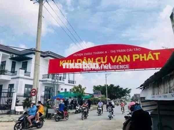 tôi chính chủ bán nhà trong kdc vạn phát, giảm 220tr,
