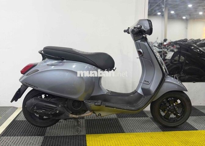 Piaggio Vespa Primavera 2015 đẹp, máy êm biển SG
