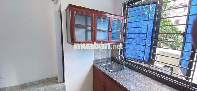 Cho thuê CCMN 30m2 Full đồ. ban công thoáng tại Giáp Nhất