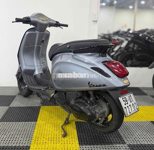 Piaggio Vespa Primavera 2015 đẹp, máy êm biển SG