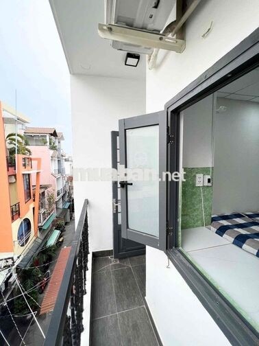 PHÒNG BAN CÔNG FULL NỘI THẤT - CÁCH MẠNG THÁNG TÁM, TÂN BÌNH