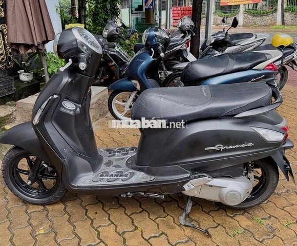 Yamaha Grande 2018 Phiên bản đặc biệt Đen