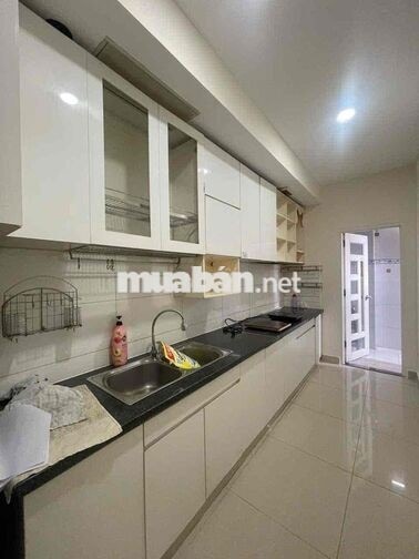 Căn 2PN có nội thất giá tốt, CC Topaz City, Quận 8