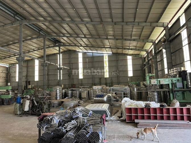 Nhà xưởng cần bán Đức Hòa , Long An , DT: 5,200m2