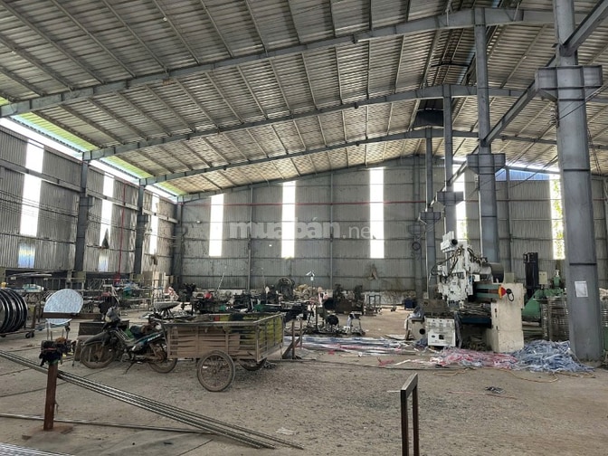 Nhà xưởng cần bán Đức Hòa , Long An , DT: 5,200m2