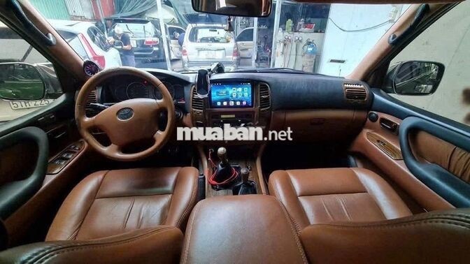 Toyota Land Cruiser 2005 Xanh lá 7 chỗ