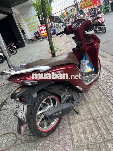 Honda Vision 2022 biển số 93 smk xe đẹp máy zin êm