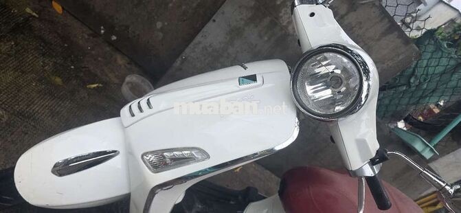 Piaggio Vespa Primavera 2014 Trắng