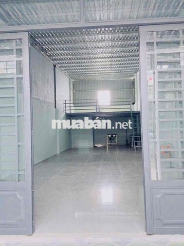 KHO XƯỞNG MỚI ( NỀN GẠCH MEN ) ĐƯỜNG XE TẢI