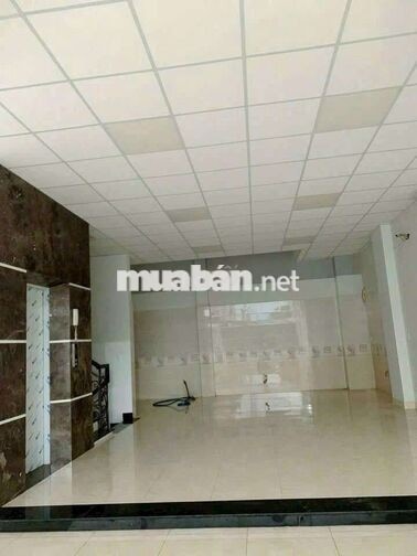 CHO THUÊ TÒA NHÀ MẶT TIỀN 800m² 