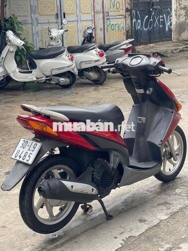 Honda Click 2đỏ 6 nan đời chót