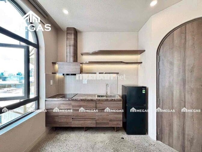 CĂN HỘ STUDIO CAO CẤP RỘNG 35m2 - NGAY SÂN BAY - VÒNG XOAY LĂNG CHA CA
