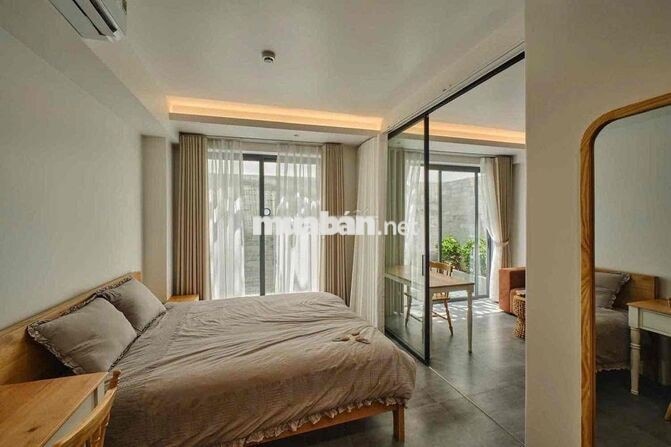CĂN HỘ STUDIO BAN CÔNG RỘNG 40M2 - NGÃ TƯ 7 HIỀN - LẠC LONG QUÂN