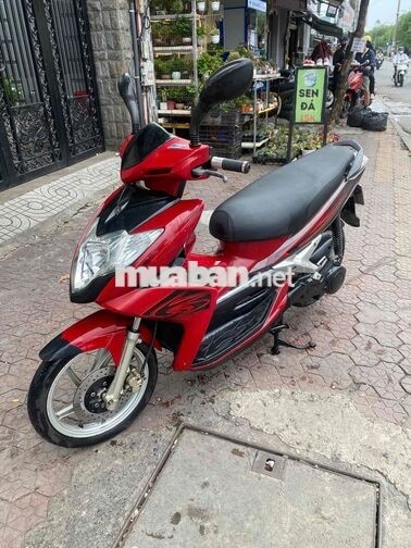 Xe jouride Fi nâu đỏ