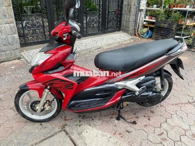 Xe jouride Fi nâu đỏ