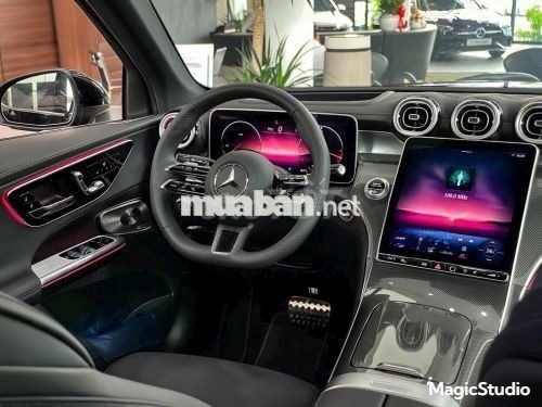 Xe Mercedes Benz GLC 300 4Matic 2025