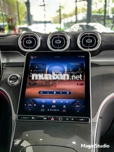 Xe Mercedes Benz GLC 300 4Matic 2025