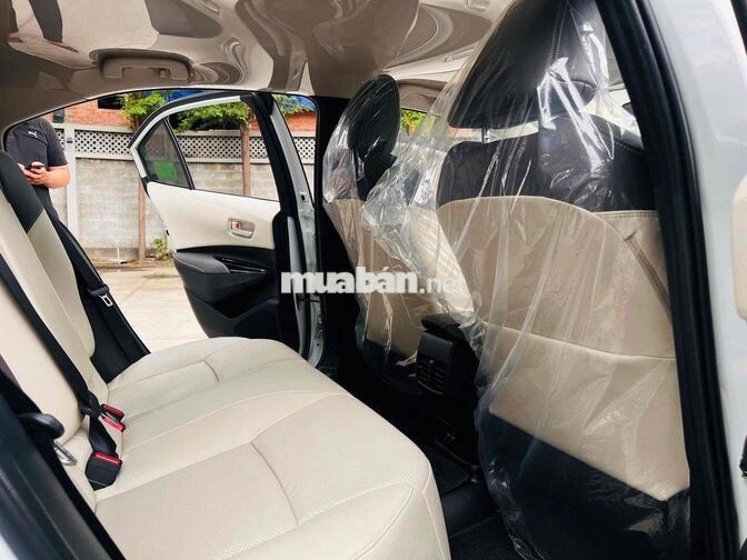 Toyota Corolla Altis 1.8V 2025 Trắng 14.000 km