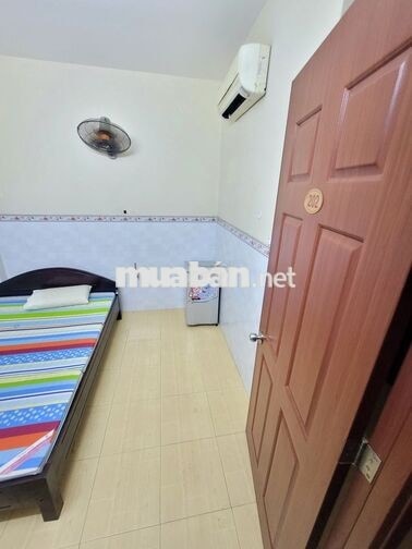 chính chủ cho thuê phòng đầy đủ nội thất, nvs riêng