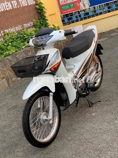 Honda Future Neo 125 Trắng