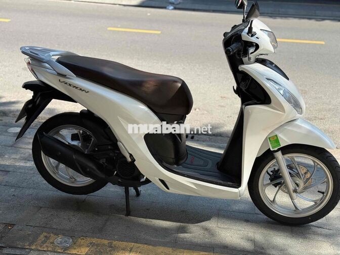 Honda Vision 2023 Tiêu chuẩn Trắng