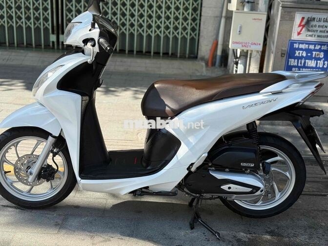 Honda Vision 2023 Tiêu chuẩn Trắng