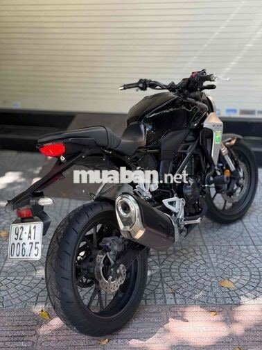 Honda CB300R odo 17.500km Trả trước 3x
