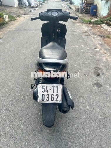 Honda Click 110 Thái. chính chủ kí giấy.máy zin im