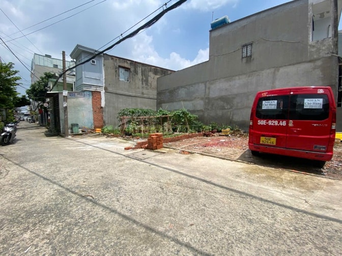 Đất thổ cư 7,5x9m - hẻm xe hơi 6m Nguyễn Văn Quá - Quận 12 - 4 tỷ 990