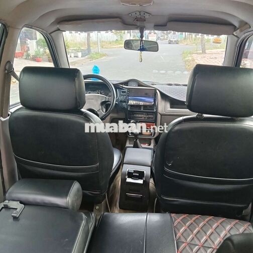 Isuzu 7 chỗ 2004 Xanh
