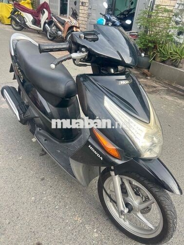 Honda Click 110 Thái. chính chủ kí giấy.máy zin im