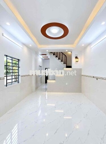 Cho Thuê Nhà Sạch Sẻ DT 4x16 1Trệt 1Lầu 2Pn 2Wc Sân Ôtô Giáp Thủ Đức